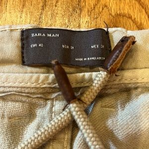 Zara khaki shorts